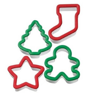 4 emporte pièces grip wilton sur le thème de Noël : chaussette, bonhomme pain d'épices, étoile, sapin